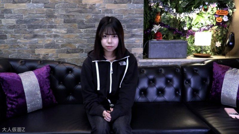 【素人初撮り】まな(18)経験2人の超かわいいこ。緊張気味の初フェラ、初玩具、初中出し、初アナル。何度もイク姿がかわいかったので、2時間休みなしで責め続けてみました