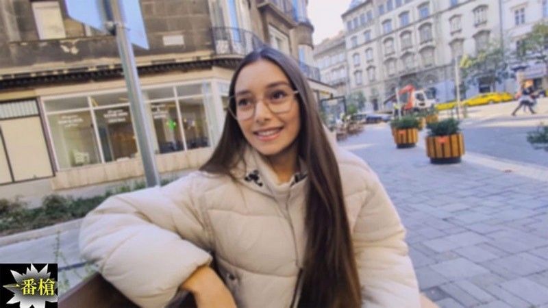 聪明伶俐的义大利美女,身材性感火辣的荡妇中出－谢雷娜