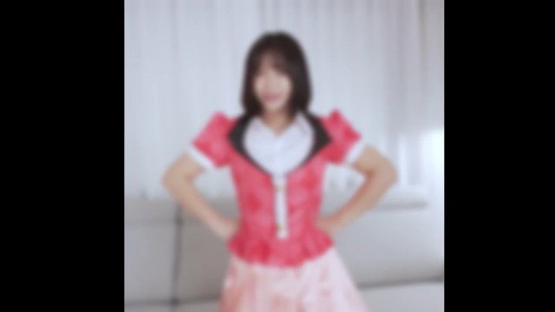 【業界激震】テレビでおなじみの歌のお*さんが清純イメージを完全に裏切り!強烈バキュームフェラでザーメンを根こそぎ搾り取り、さらにデカチンによがりハメ発射!本性が剝き出しとなったNG連発の衝撃映像[生写