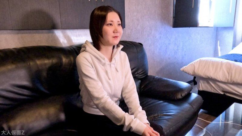 しの(19\)田舎の素人３回目の撮影。中出ししたり、電マオナさせたり、まんぐりがえしで野菜責め、山芋責めした動画の別画角となります